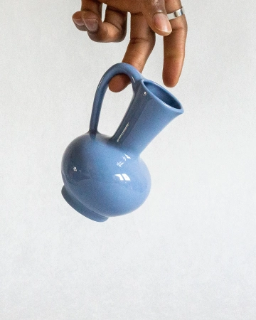 PITCHER - Image 3